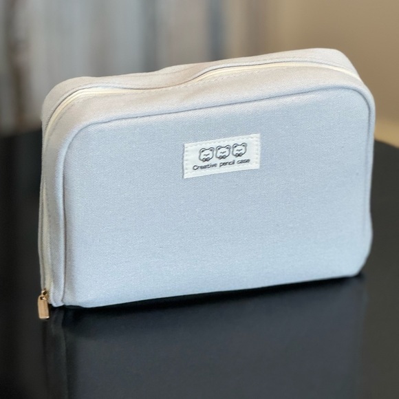 Travel Watercolor Painting Set - 42 Color Fan, Portable Brushes, Carrying Case - Picture 7 of 14